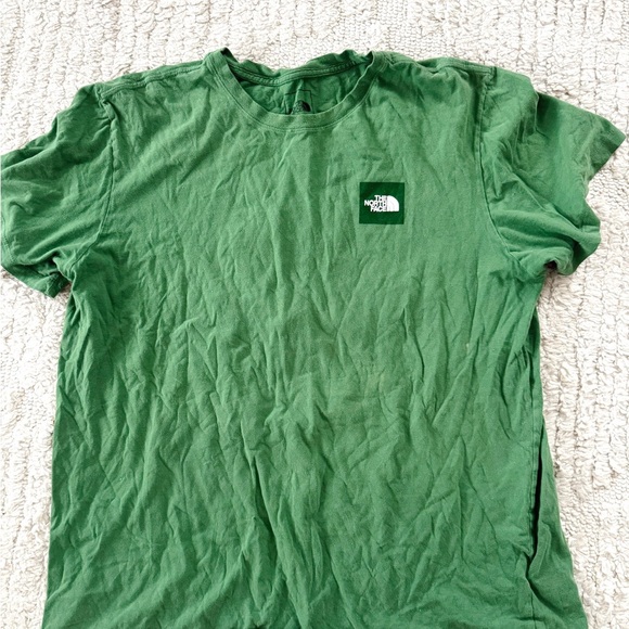 The North Face Vibrant Green Tee - Picture 1 of 3